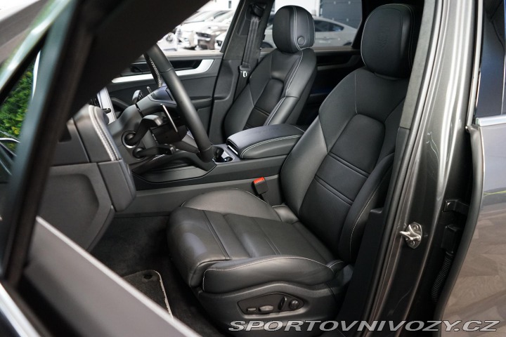 Porsche Cayenne S Masáž Matrix PCCB HUD B 2024