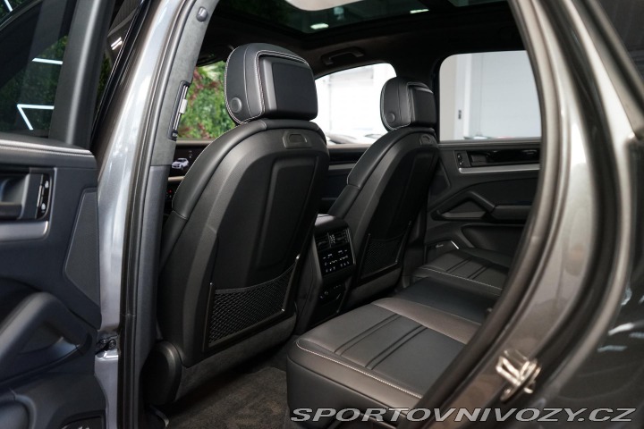 Porsche Cayenne S Masáž Matrix PCCB HUD B 2024