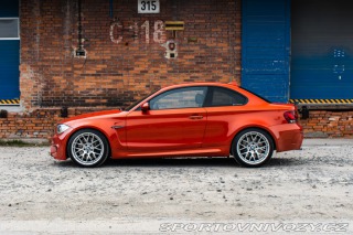 BMW 1 1M Coupé SERV. BMW*NELAK. 2012