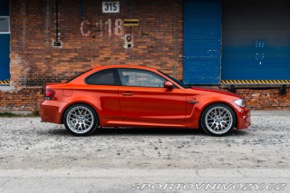 BMW 1 1M Coupé SERV. BMW*NELAK. 2012