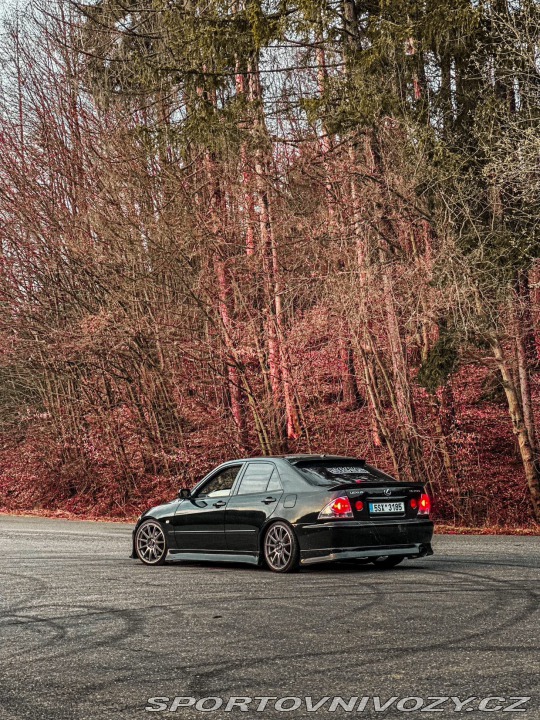 Lexus IS IS200 1999
