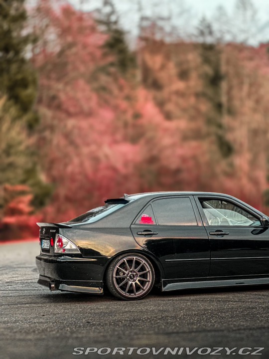 Lexus IS IS200 1999