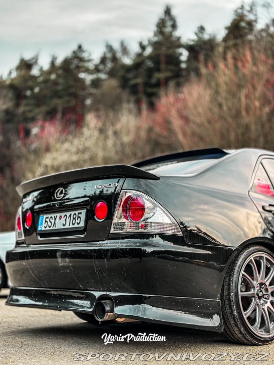 Lexus IS IS200 1999