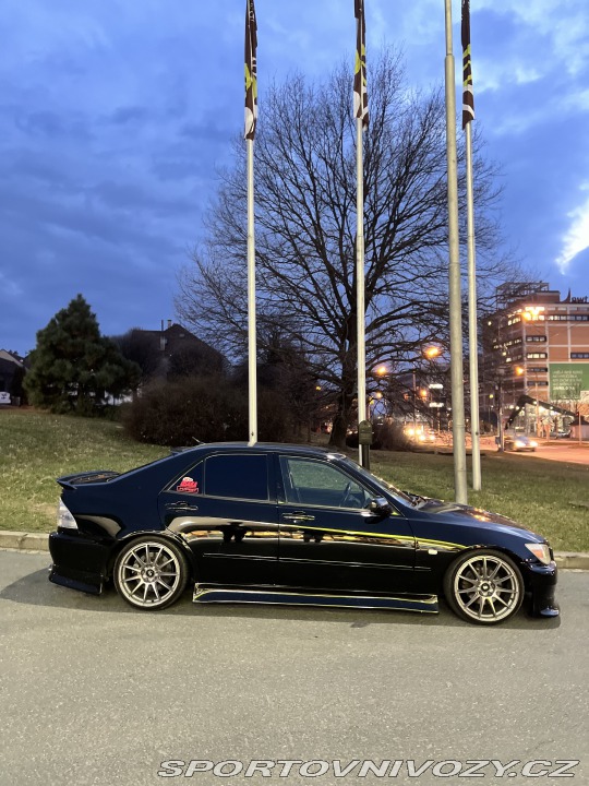 Lexus IS IS200 1999