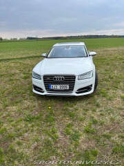 Audi S8 2015