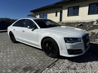 Audi S8 2015