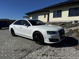 Audi S8 2015