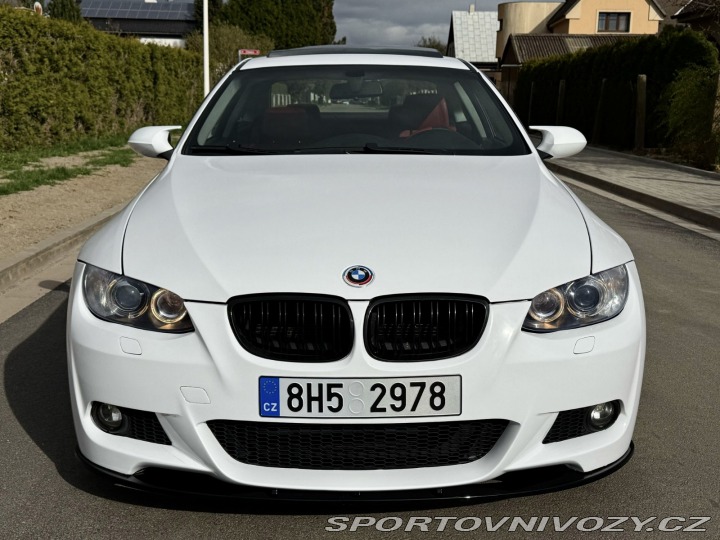 BMW 3 E92 325i coupe Mpaket 2008