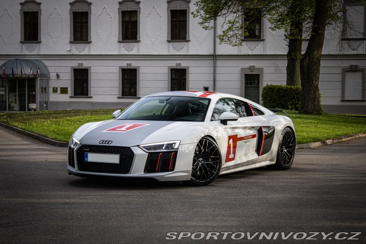 Audi R8  2018