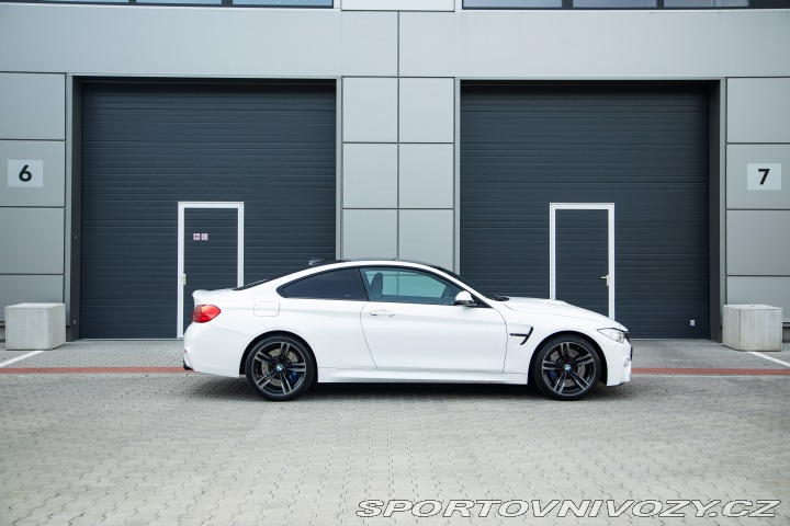 BMW M4 F82, Akrapovic 2016