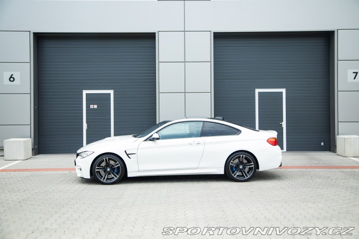 BMW M4 F82, Akrapovic 2016