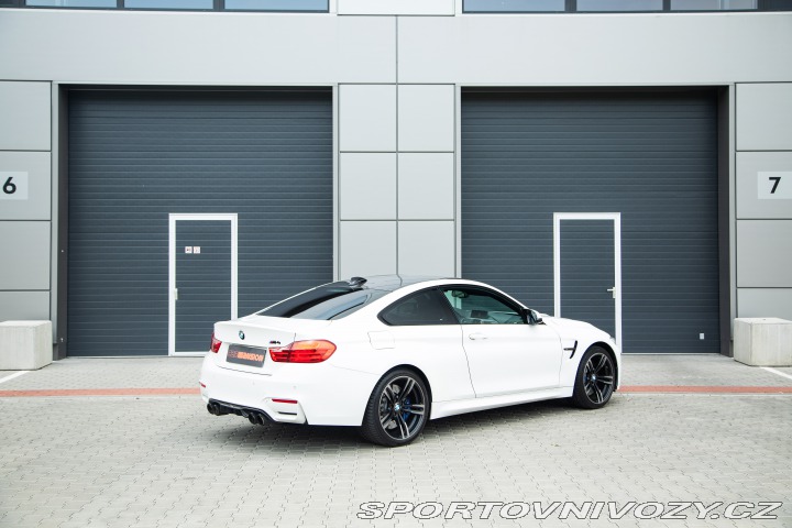 BMW M4 F82, Akrapovic 2016