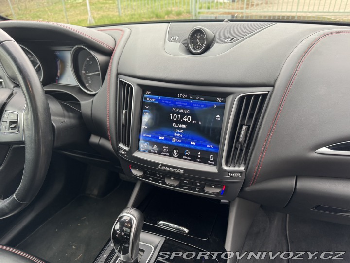 Maserati Levante 2016