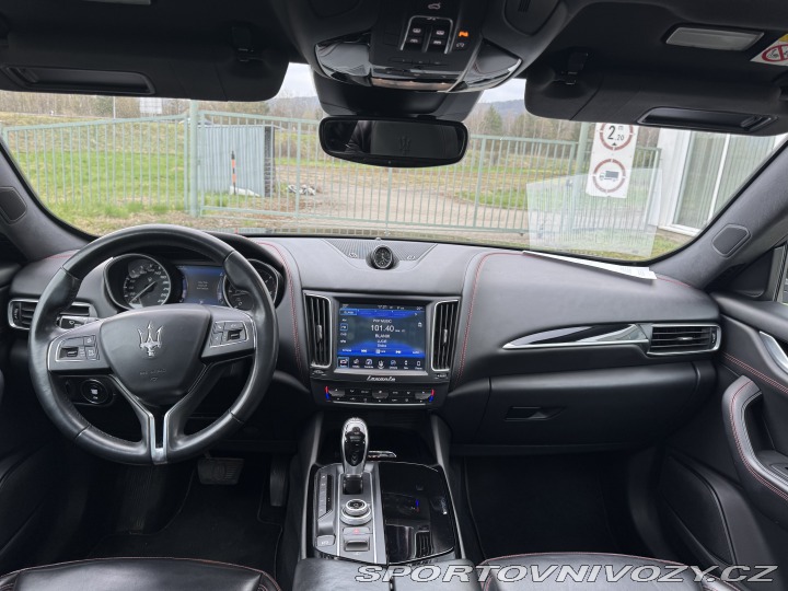 Maserati Levante 2016