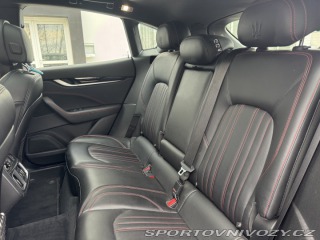 Maserati Levante 2016