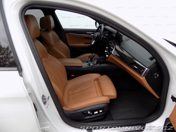 BMW 5 540i/xDrive/Full LED/Soft 2019