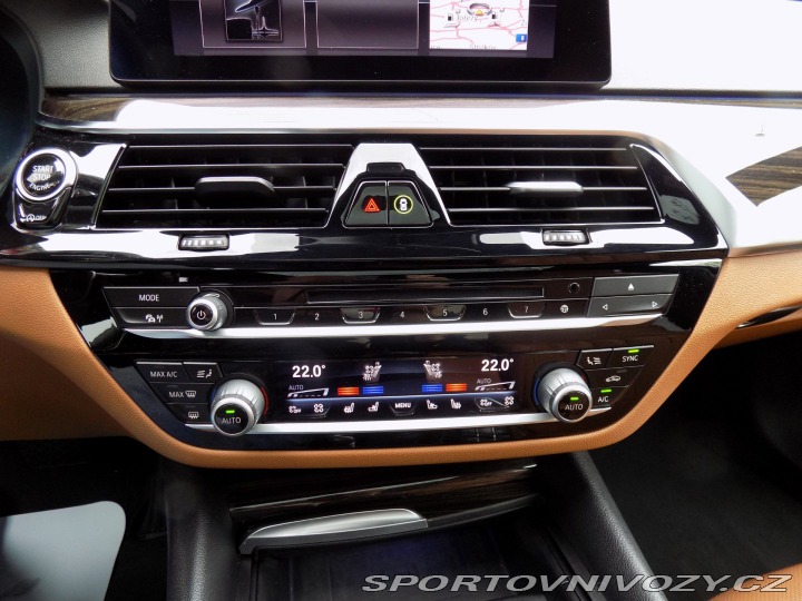 BMW 5 540i/xDrive/Full LED/Soft 2019