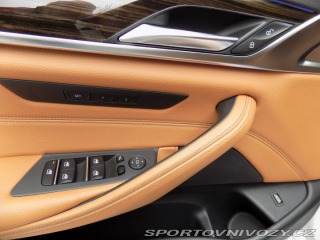 BMW 5 540i/xDrive/Full LED/Soft 2019