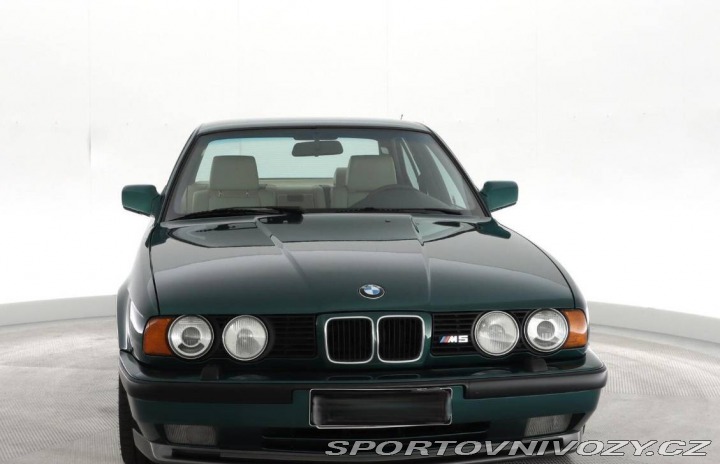 BMW M5 E34 M5 1991