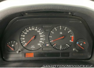 BMW M5 E34 M5 1991