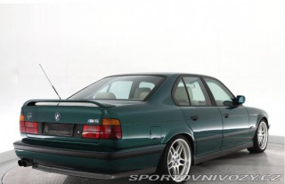 BMW M5 E34 M5 1991