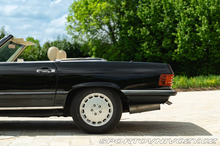Mercedes-Benz SL 300 SL 1986