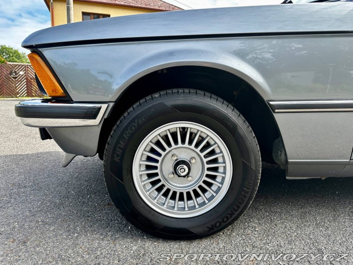 BMW 2 E21 320/6 1981