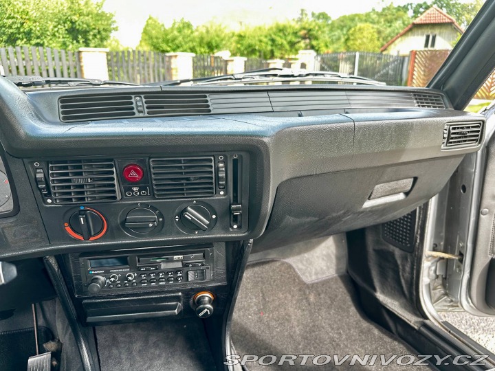 BMW 2 E21 320/6 1981