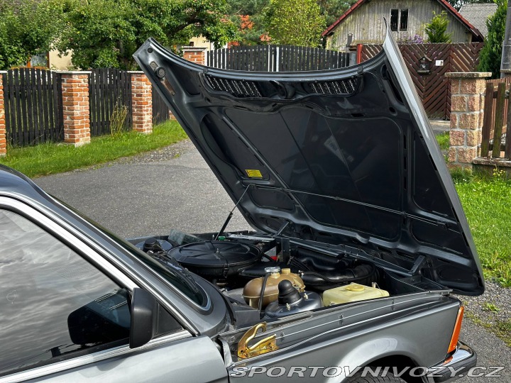 BMW 2 E21 320/6 1981