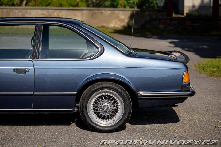 BMW 2 E24 M 635 CSi 1985