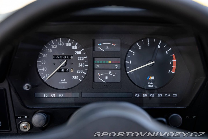 BMW 2 E24 M 635 CSi 1985