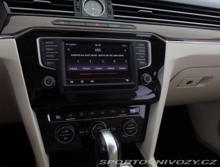 Volkswagen Ostatní modely Passat Highline 2.0 BiTDI 2015