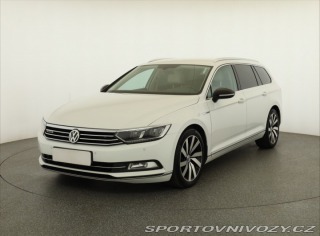 Volkswagen Ostatní modely Passat Highline 2.0 BiTDI 2015