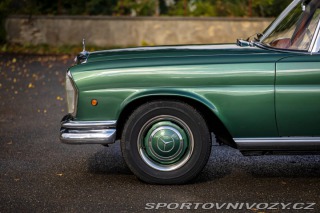 Mercedes-Benz E Benz w111 250 SE 1967