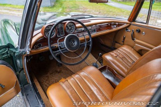 Mercedes-Benz E Benz w111 250 SE 1967