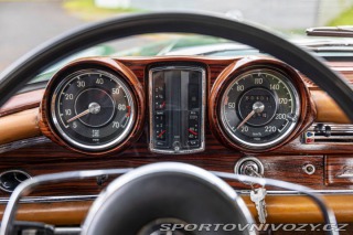 Mercedes-Benz E Benz w111 250 SE 1967