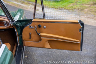 Mercedes-Benz E Benz w111 250 SE 1967