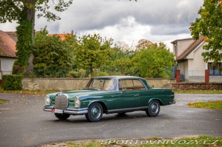 Mercedes-Benz E Benz w111 250 SE 1967