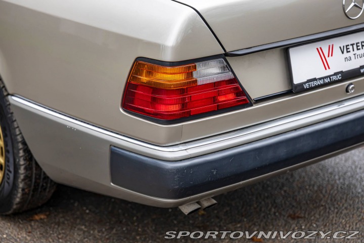Mercedes-Benz E Benz  W124 300 CE 1991