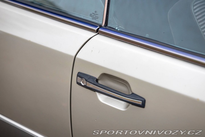 Mercedes-Benz E Benz  W124 300 CE 1991