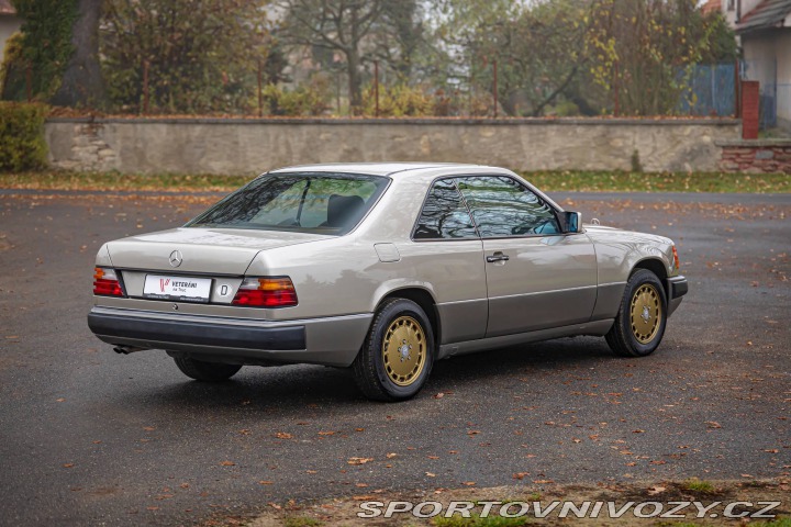 Mercedes-Benz E Benz  W124 300 CE 1991