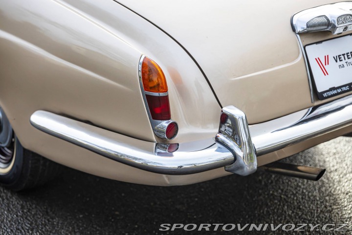 Jaguar Ostatní modely 420G 1966