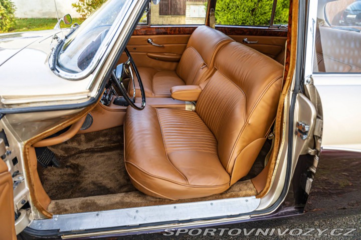 Jaguar Ostatní modely 420G 1966