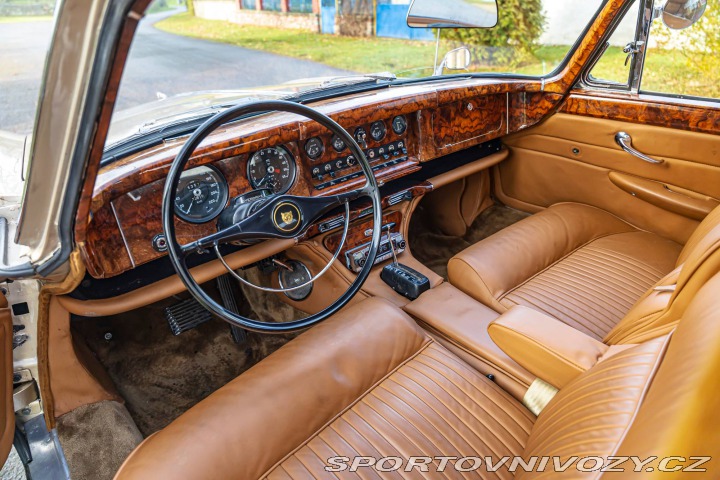 Jaguar Ostatní modely 420G 1966