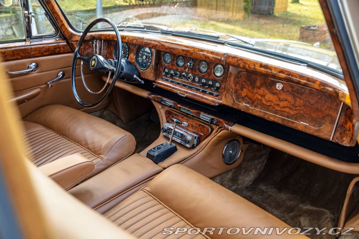 Jaguar Ostatní modely 420G 1966