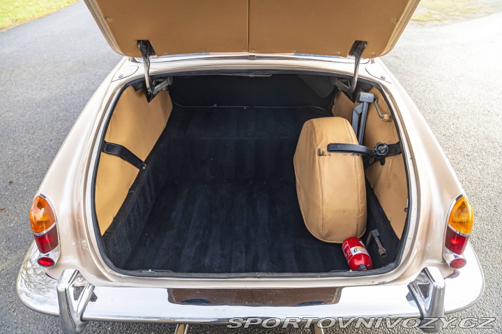 Jaguar Ostatní modely 420G 1966