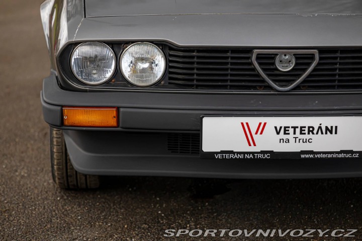 Ostatní značky Ostatní modely Alfa Romeo Alfetta GTV 2.0 1982