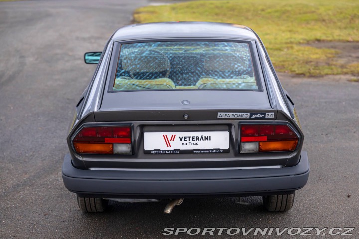 Ostatní značky Ostatní modely Alfa Romeo Alfetta GTV 2.0 1982