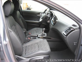 Kia Ostatní modely Ceed 1,5 T-GDI 160PS  Edice 30 2024