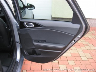 Kia Ostatní modely Ceed 1,5 T-GDI 160PS  Edice 30 2024